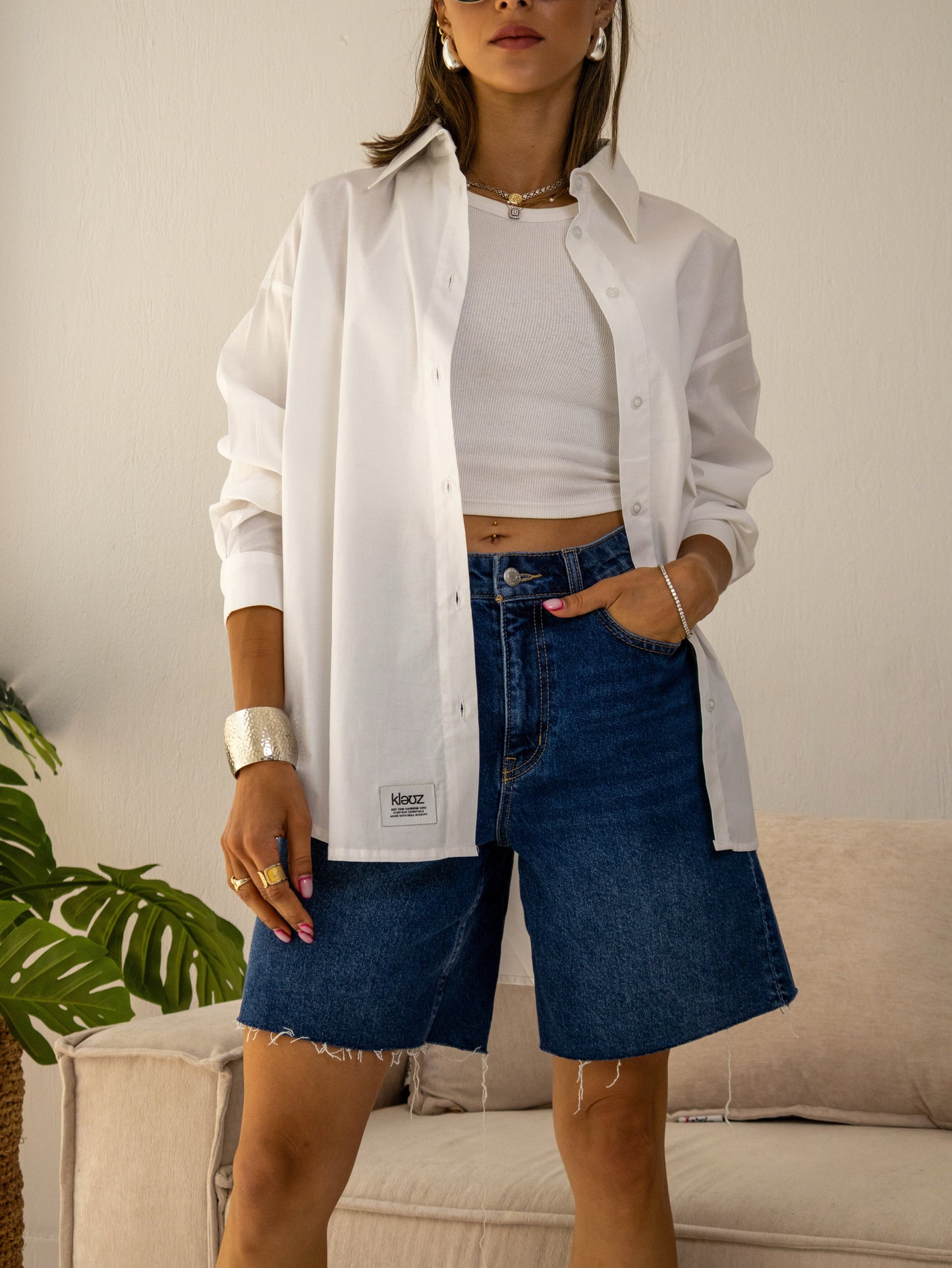 Infinite Basic Shirt in White
