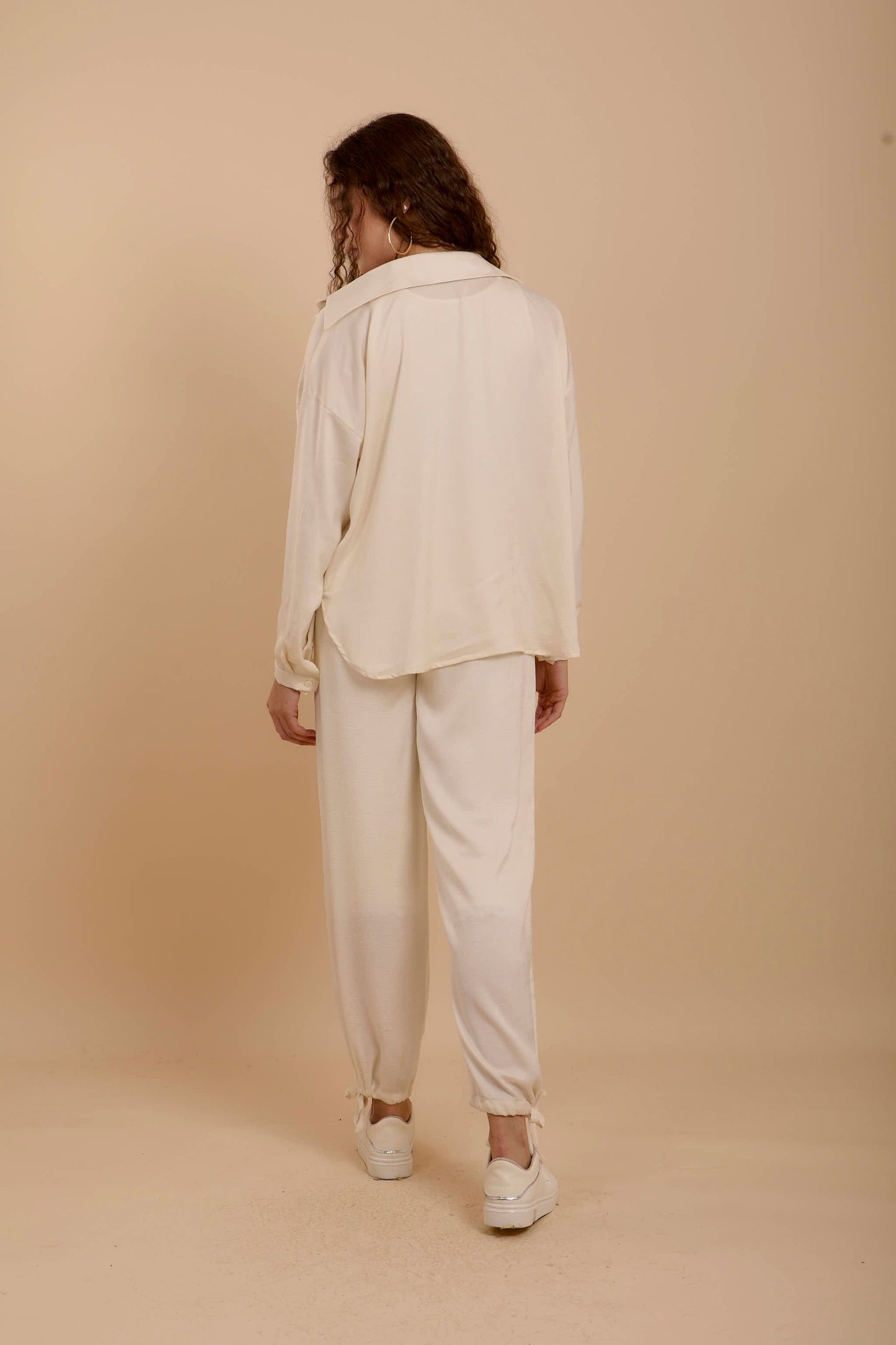 Creme Crushed satin Set