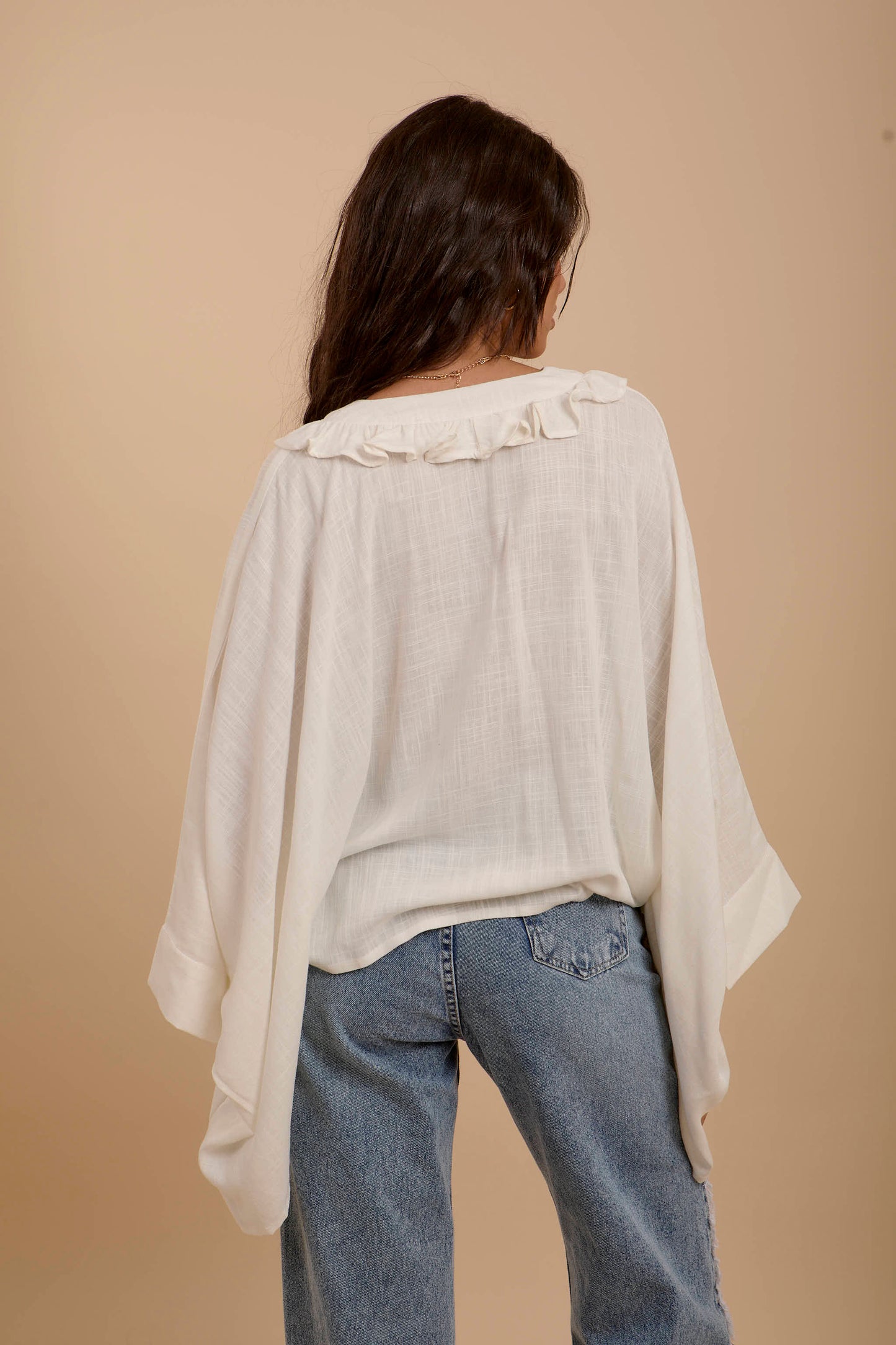 Ruffles Boho off-white shirt
