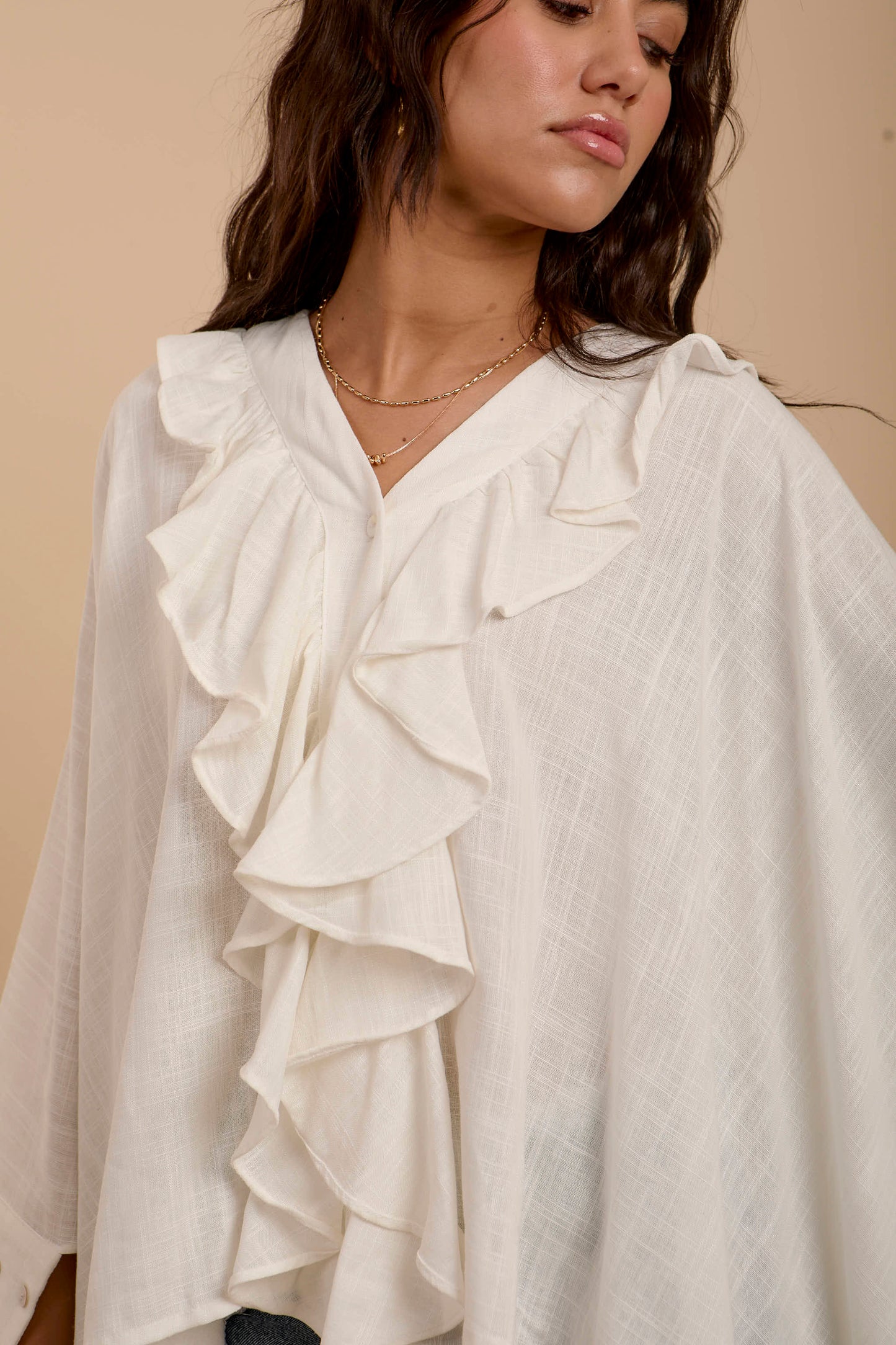 Ruffles Boho off-white shirt