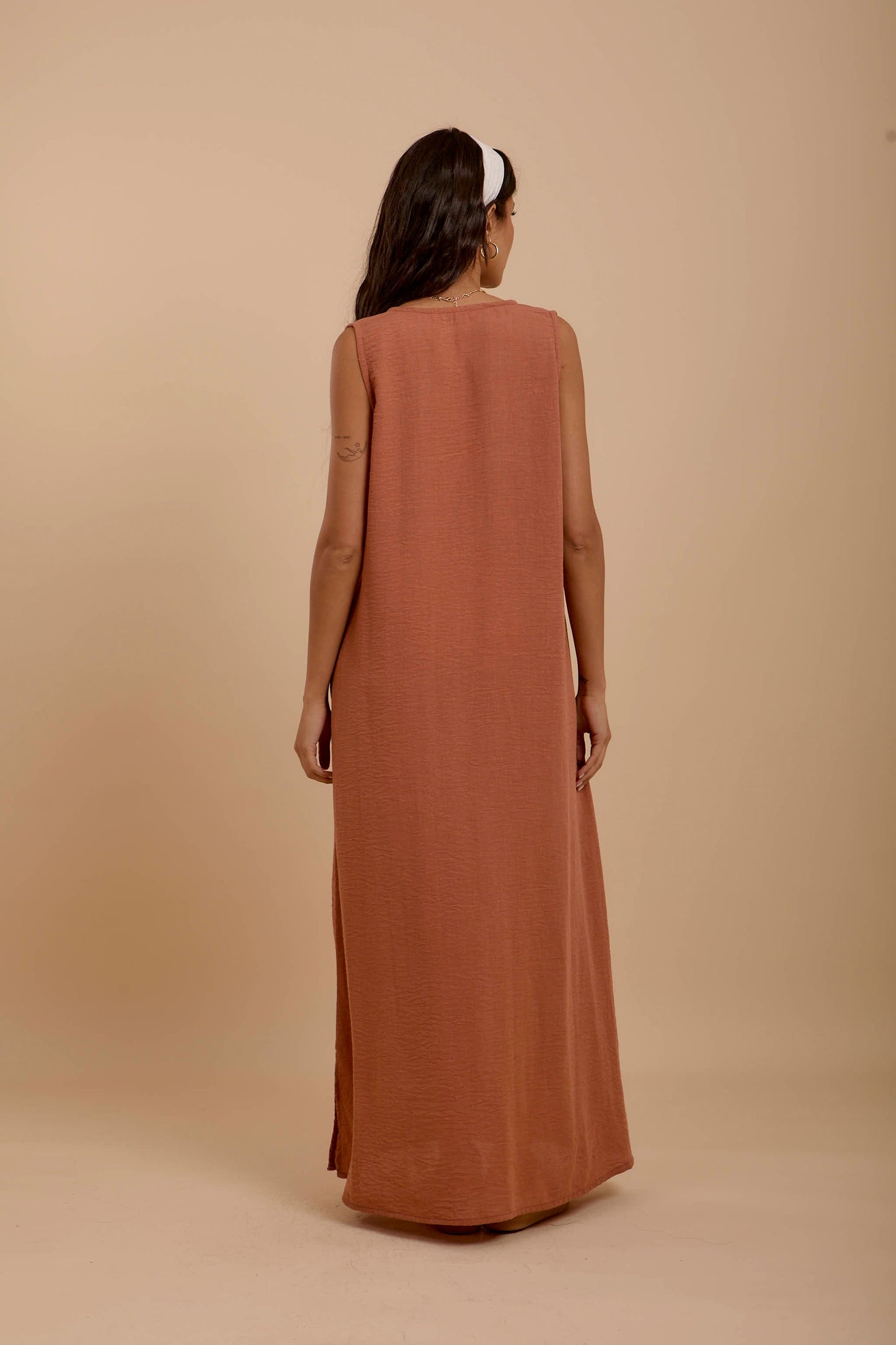 Sleeveless Brown Dress