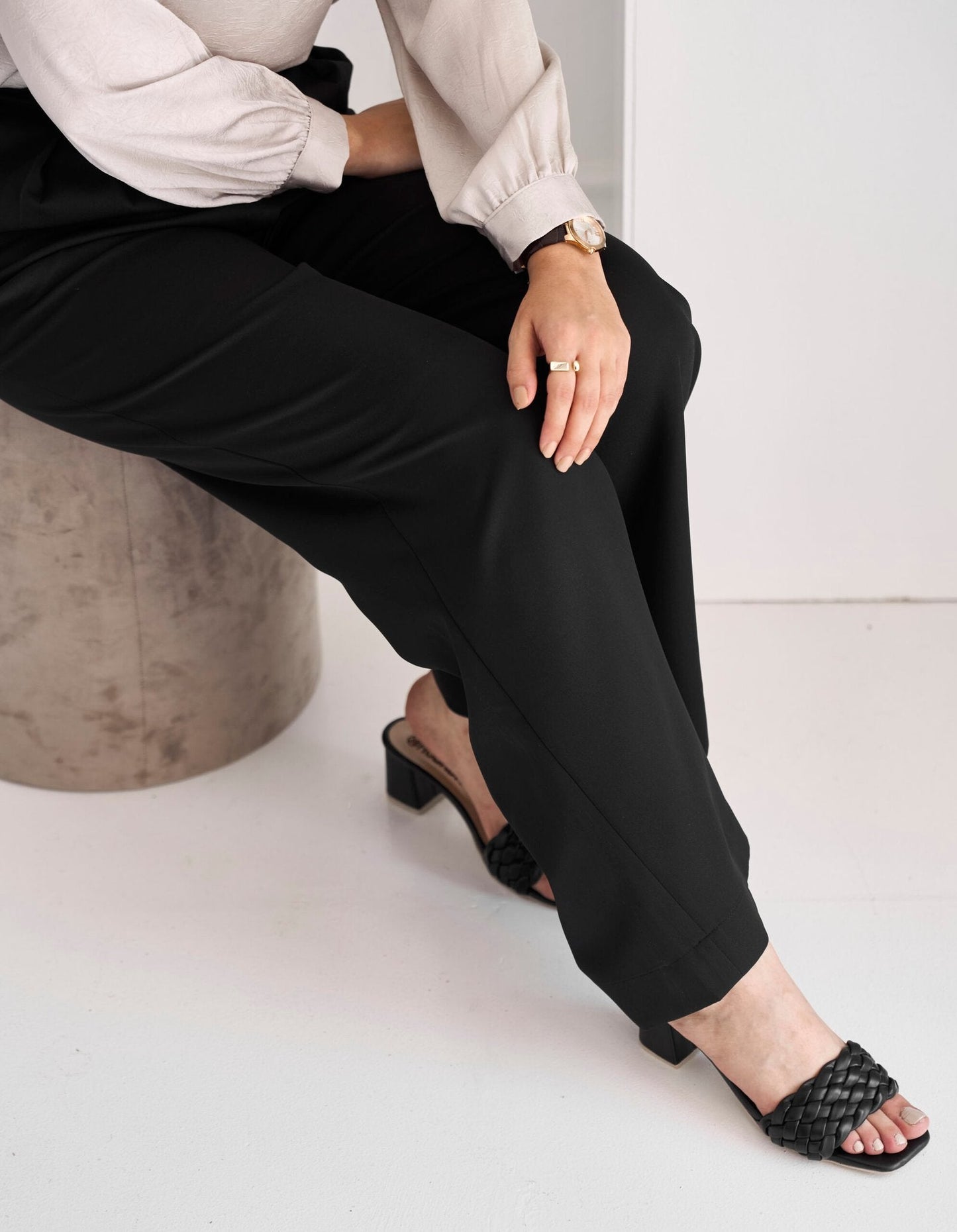 Black Emma pants