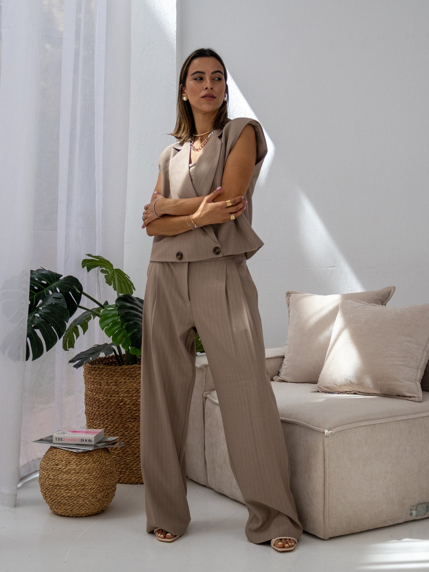 Sandbar Linen Set in Mocha