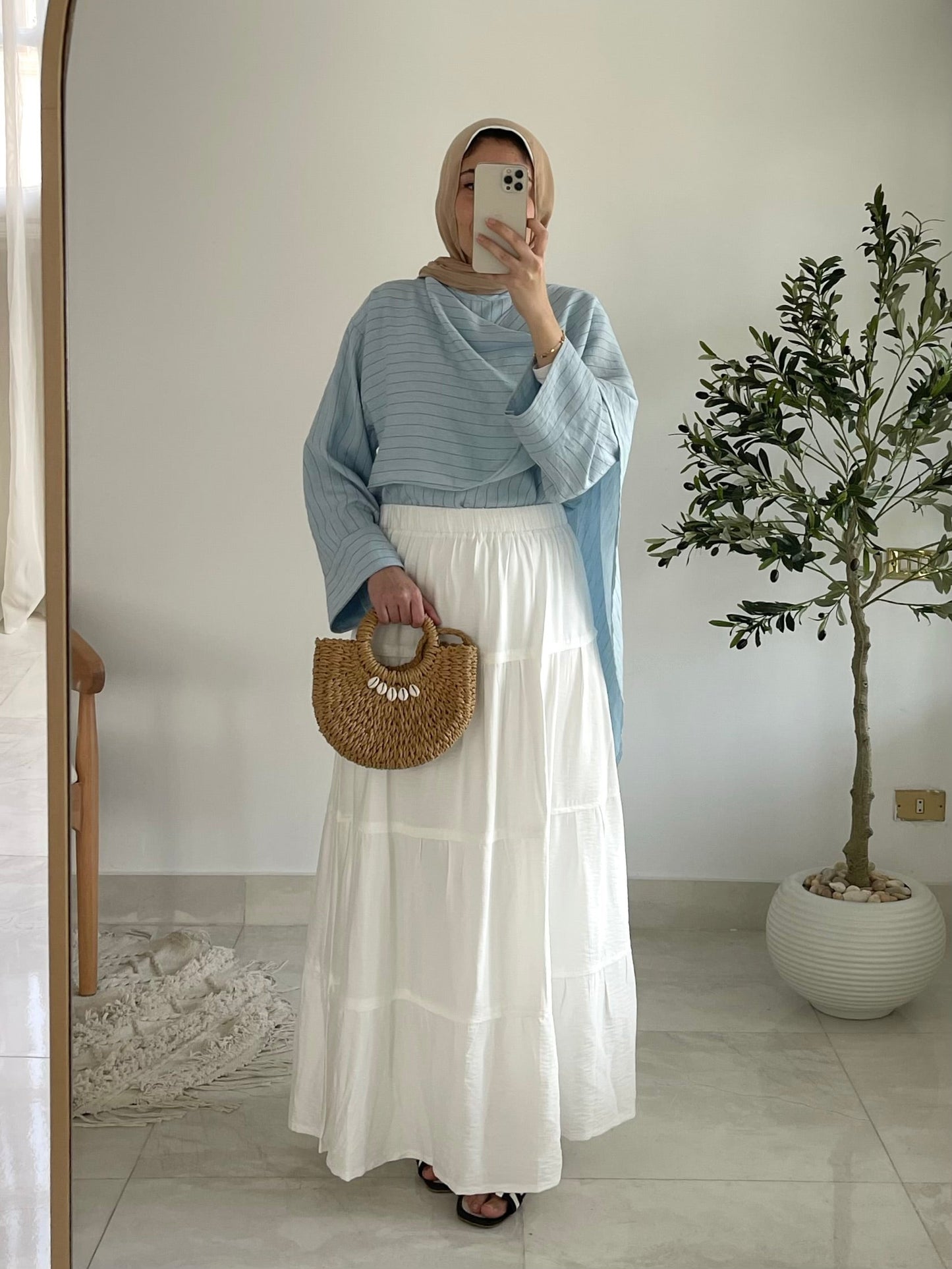 Luna Blouse in baby blue