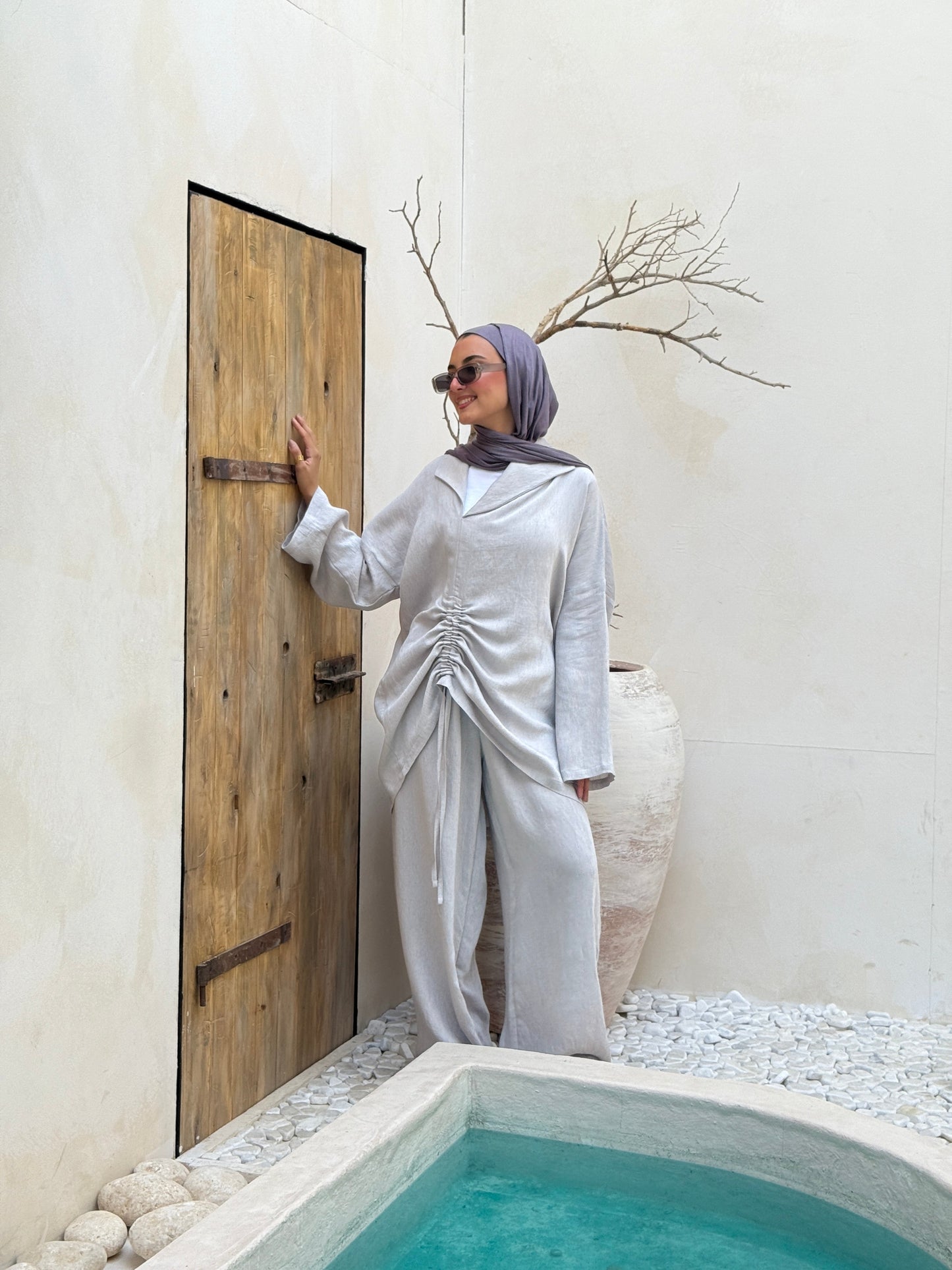 Pastel Elegance Set In Cool Grey