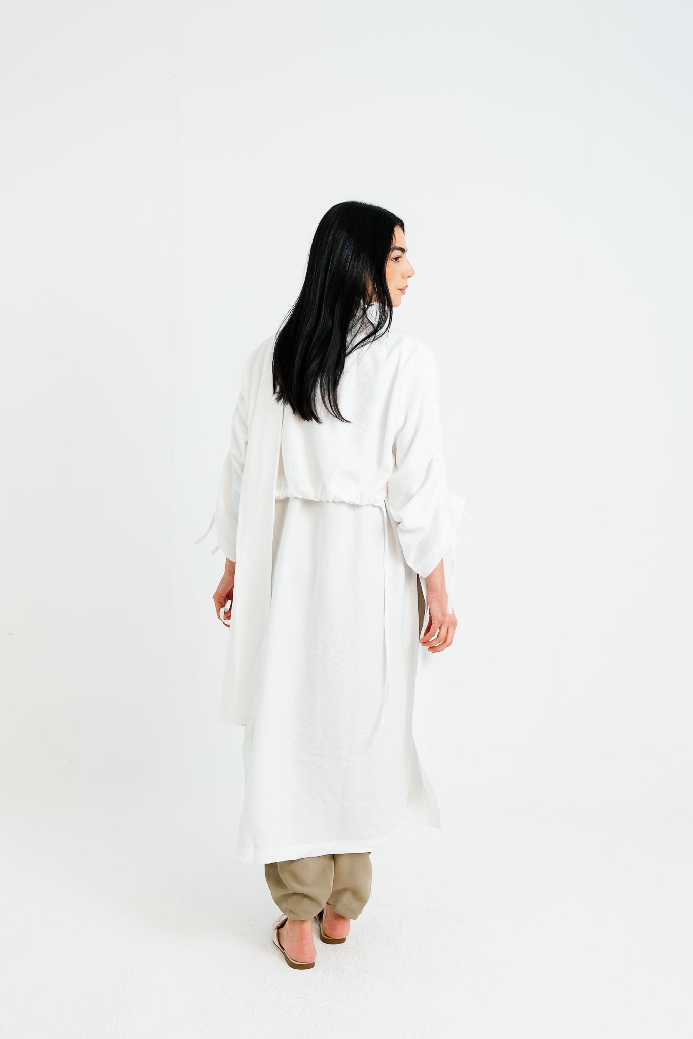 The Round Up Scarfed Kaftan - White
