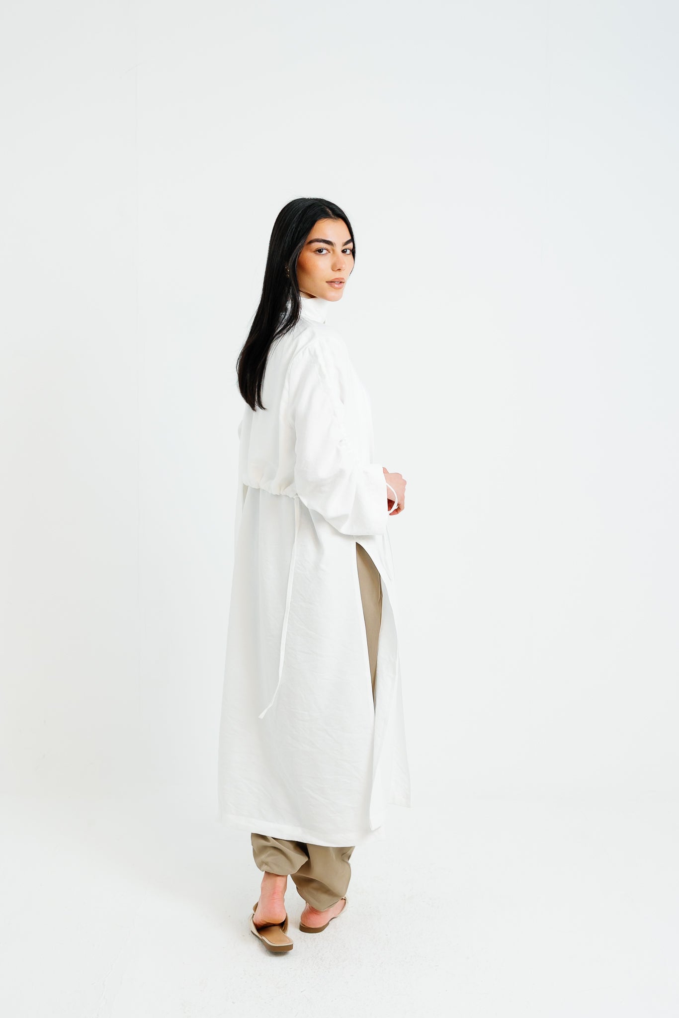 The Round Up Scarfed Kaftan - White