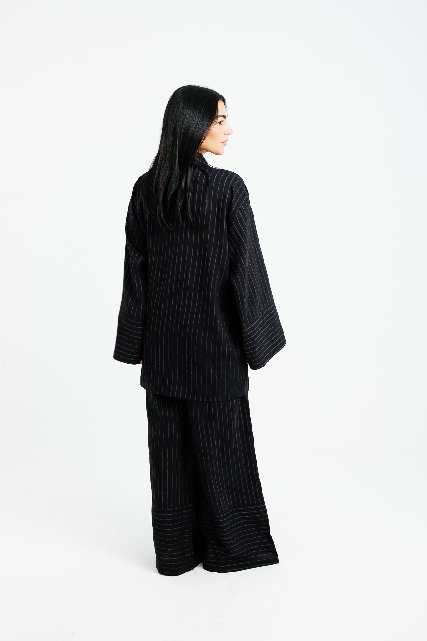 The Pinstripe Wrapped Set - Black