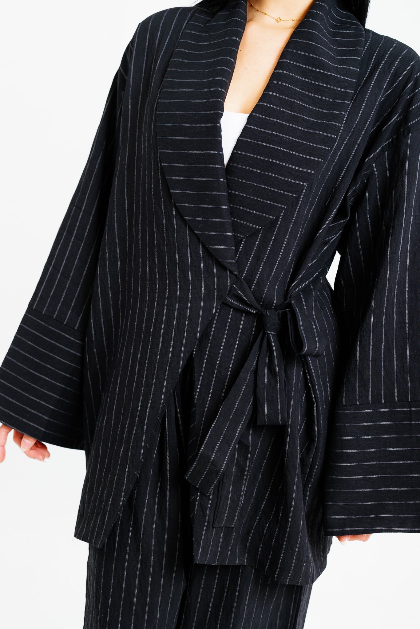The Pinstripe Wrapped Set - Black