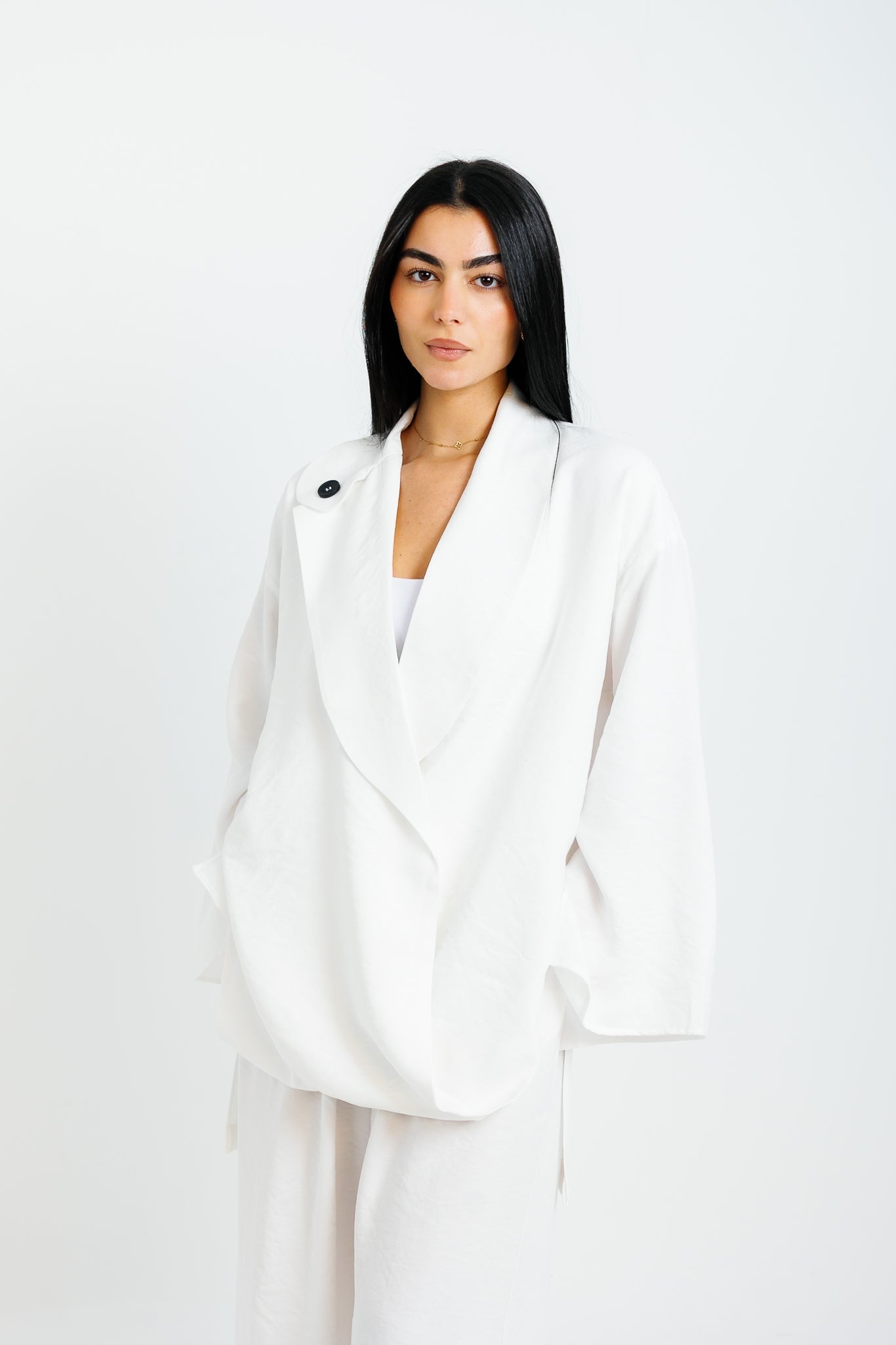 The Twisted Fit Set - White