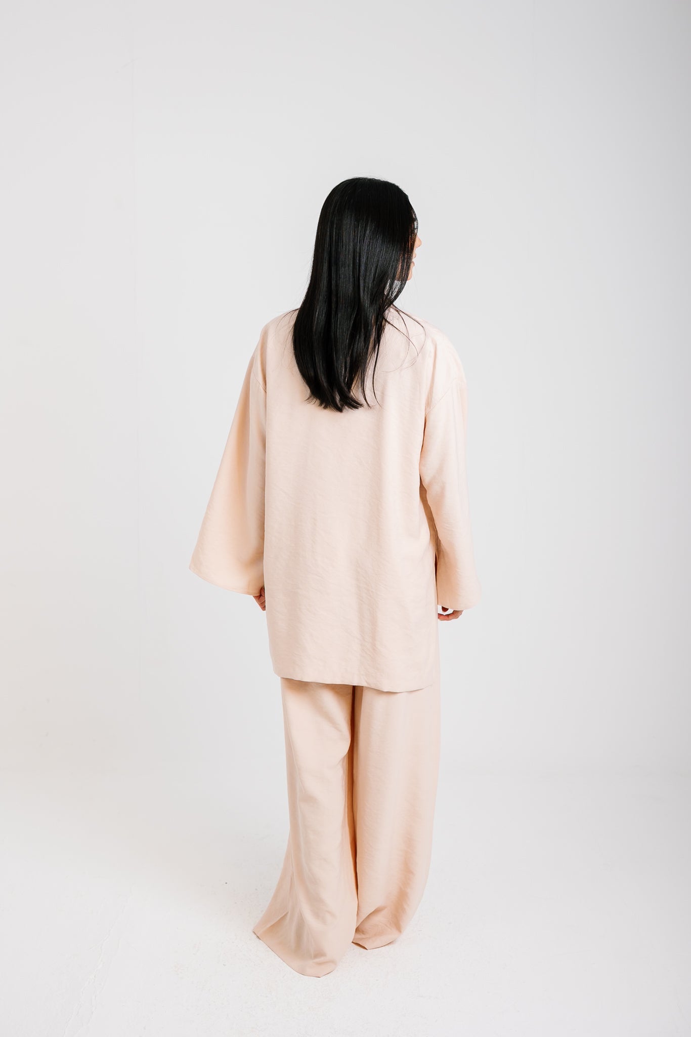 The Twisted Fit Set - Blushed Nude