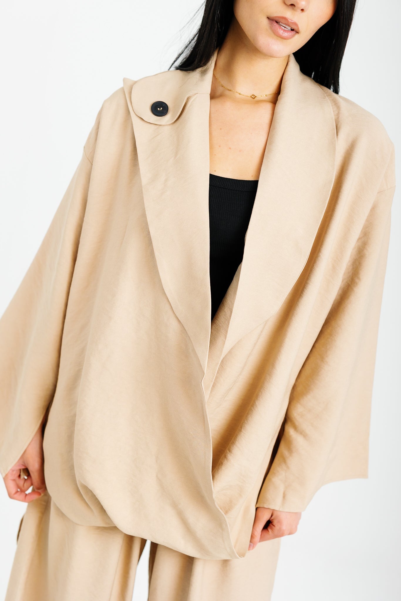 The Twisted Fit Set - Beige