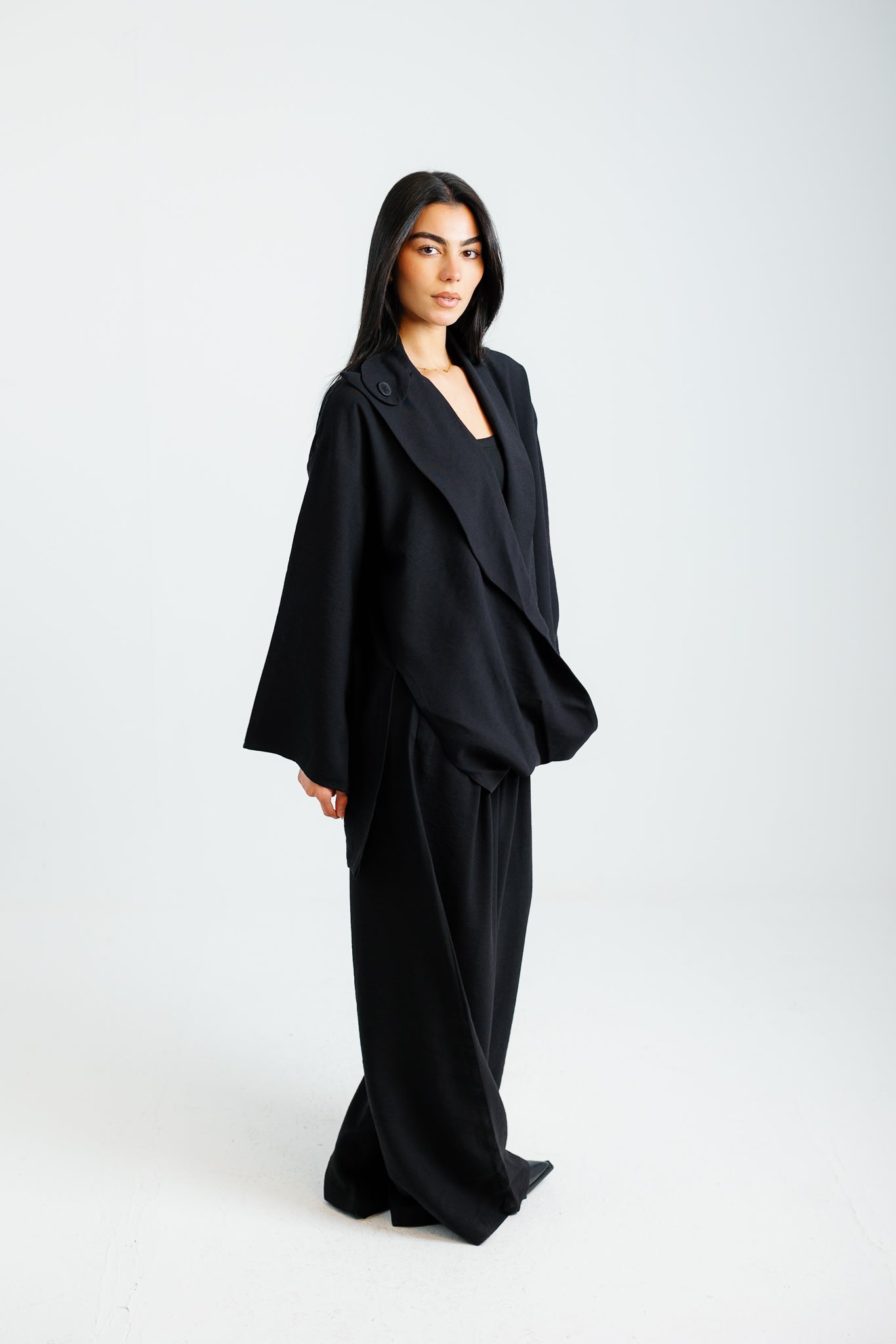 The Twisted Fit Set - Black