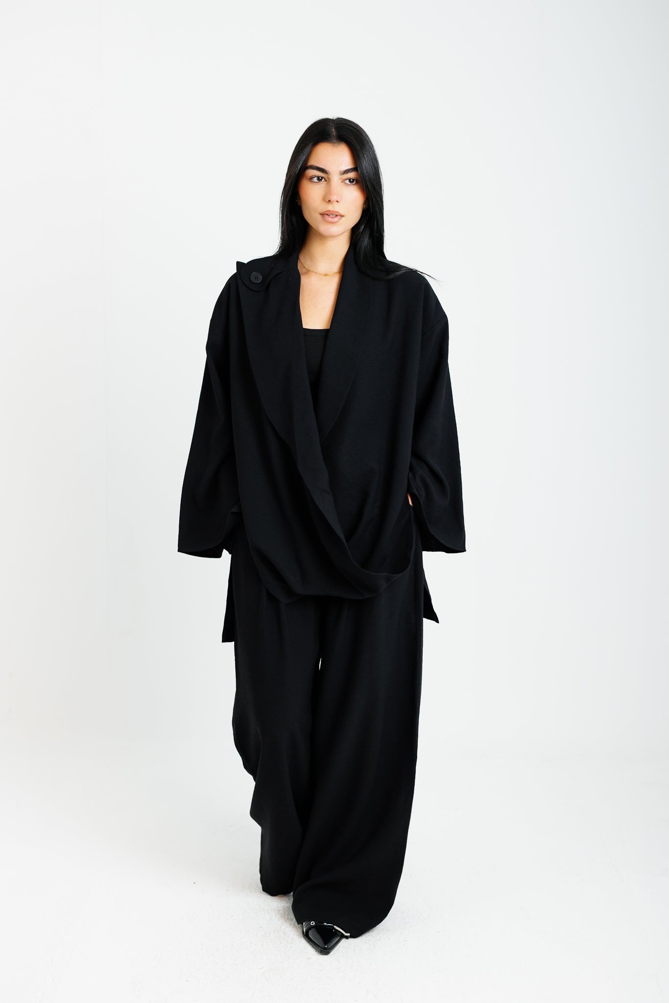 The Twisted Fit Set - Black