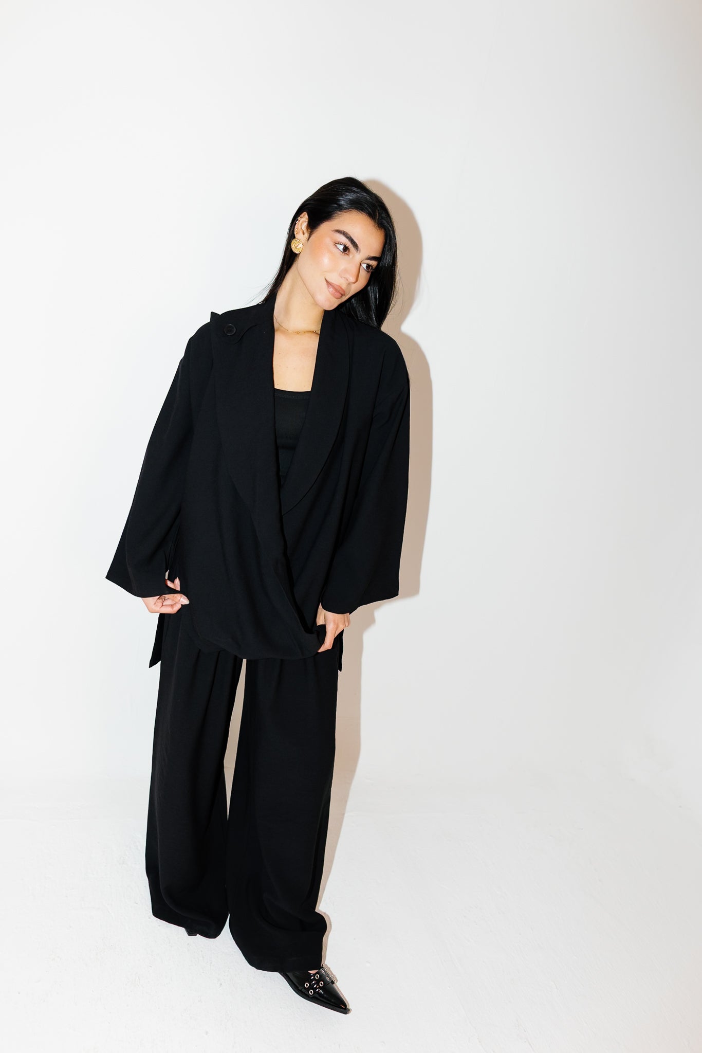 The Twisted Fit Set - Black
