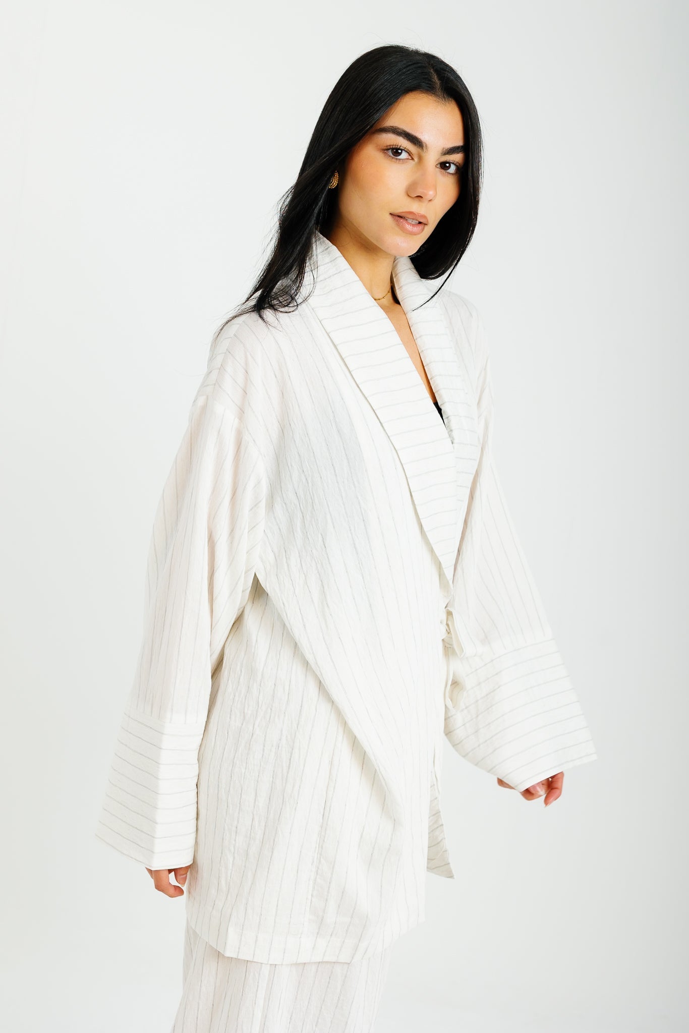 The Pinstripe Wrapped Set - White