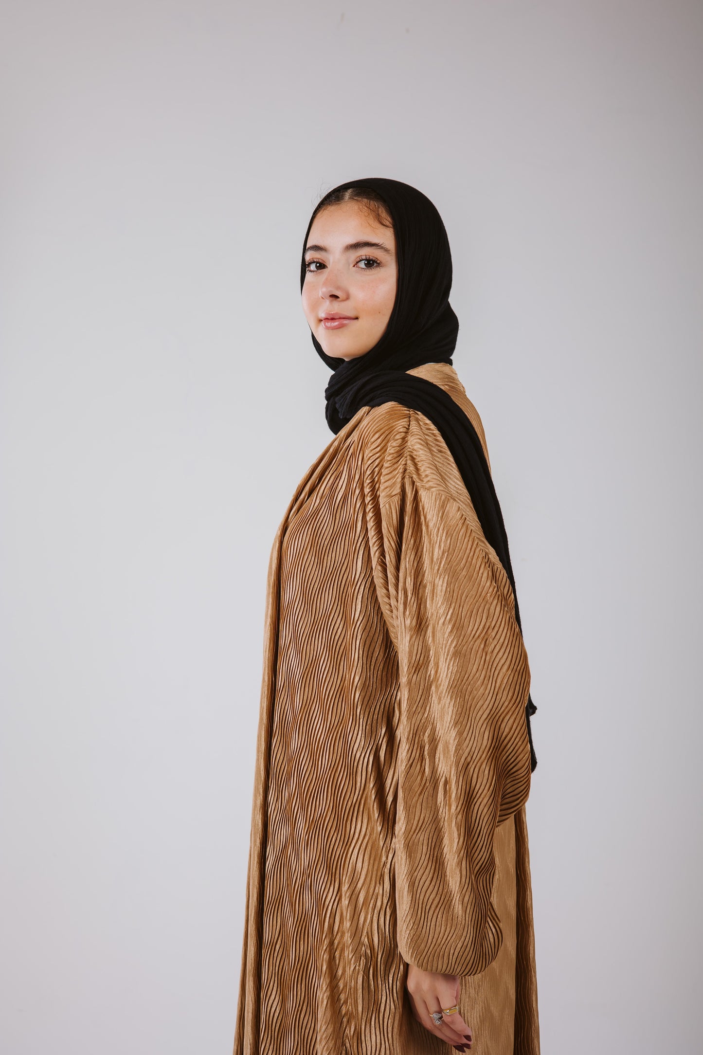 Noor Kaftan in Hazel