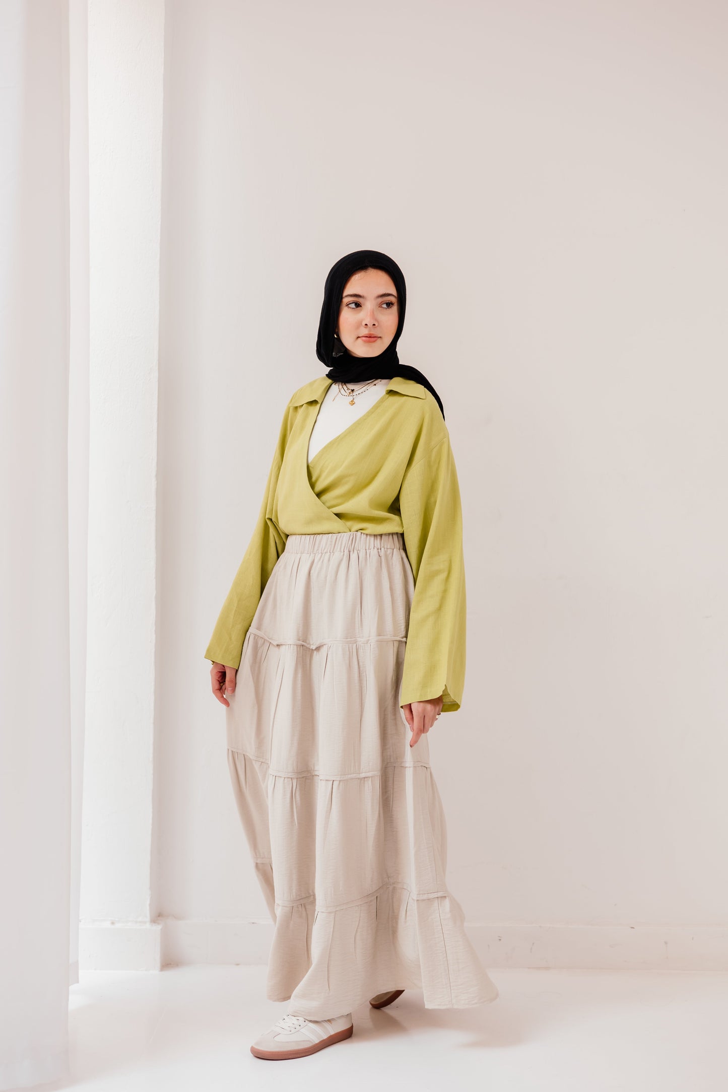 Alma Skirt in Almond