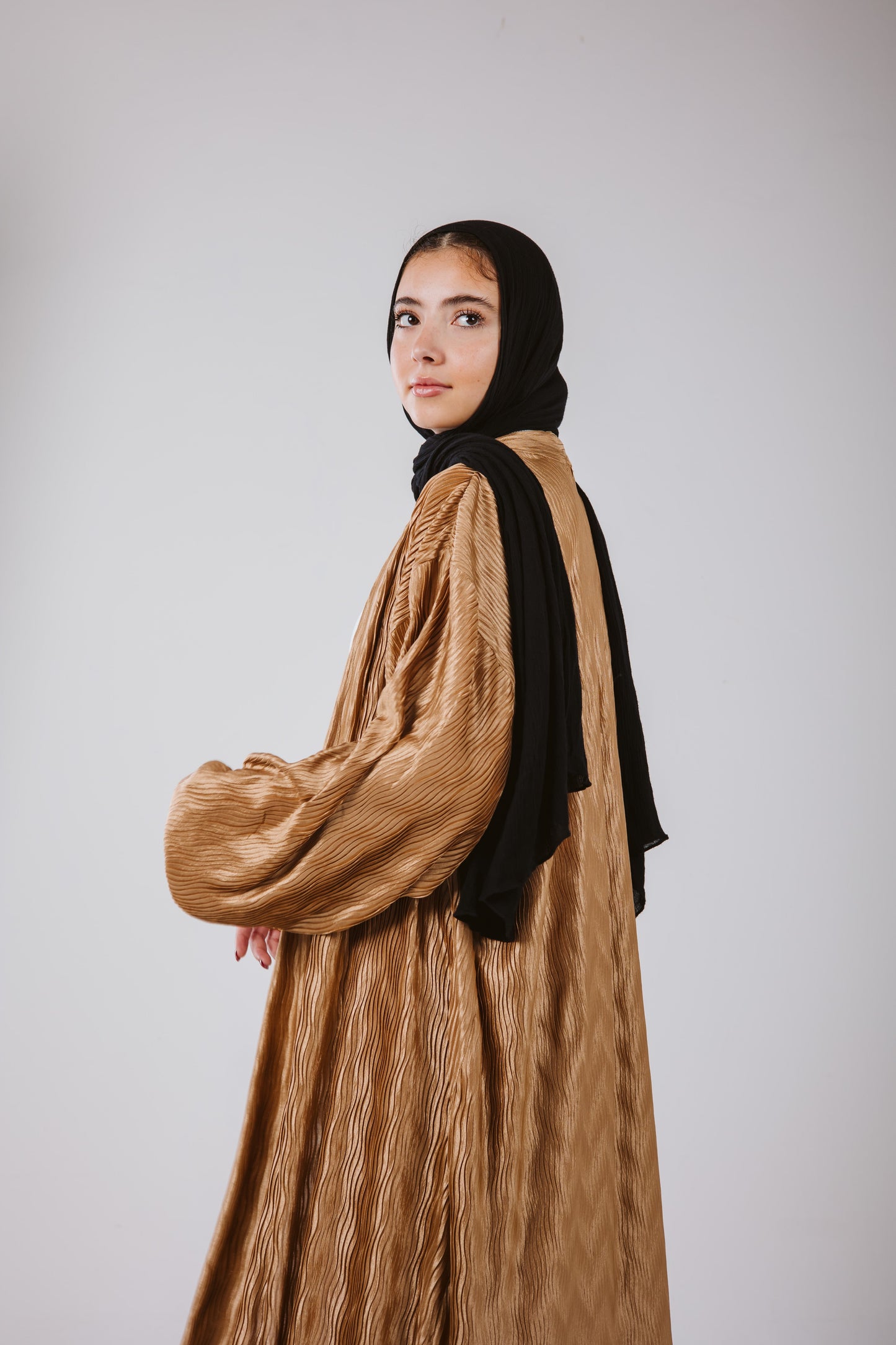 Noor Kaftan in Hazel