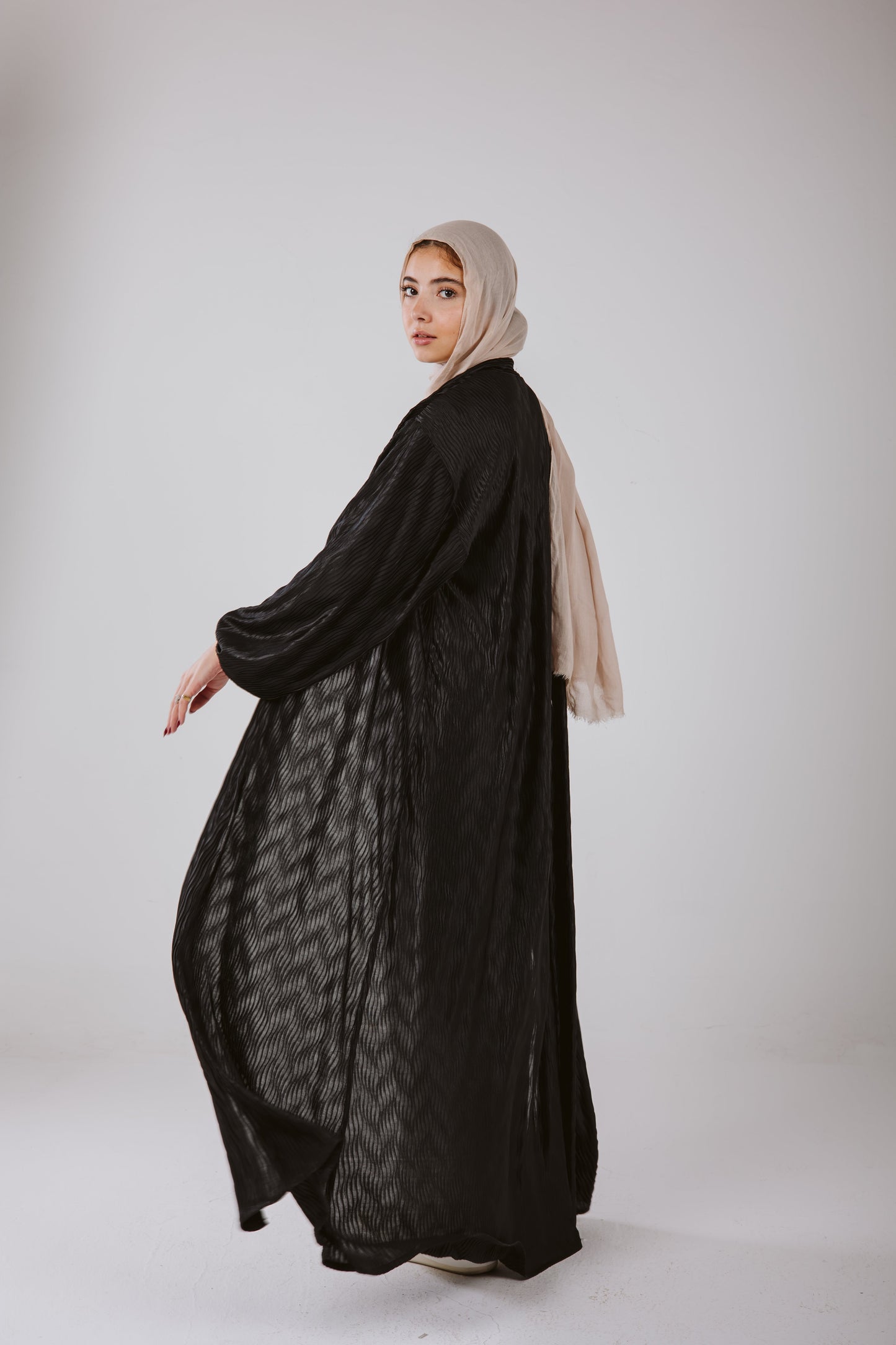 Noor Kaftan in Black