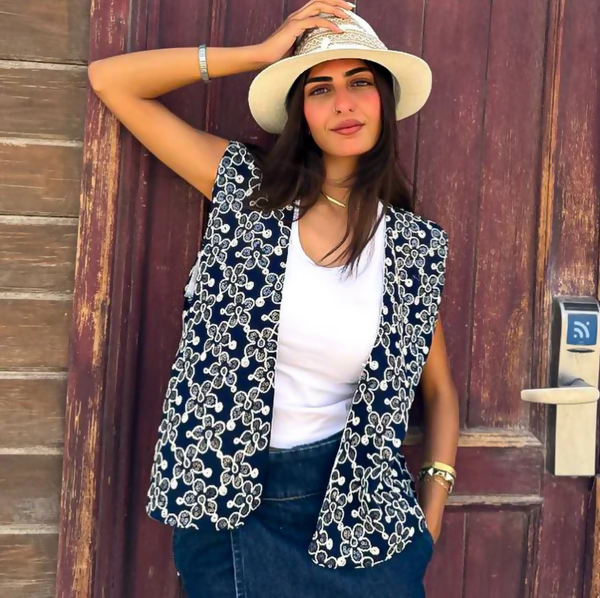 CCDB488E-C3EC-4C6D-A86D-664AD27BA716