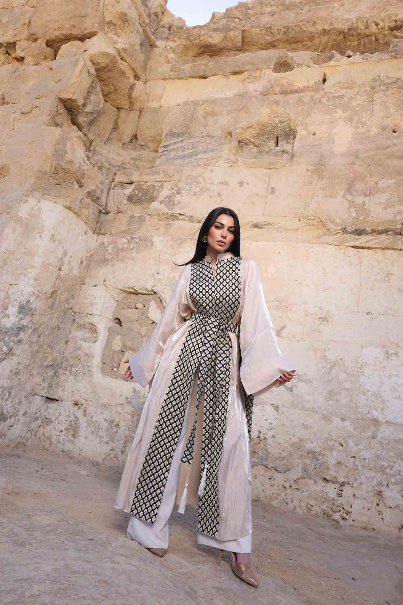 KHOMILA - خميلة