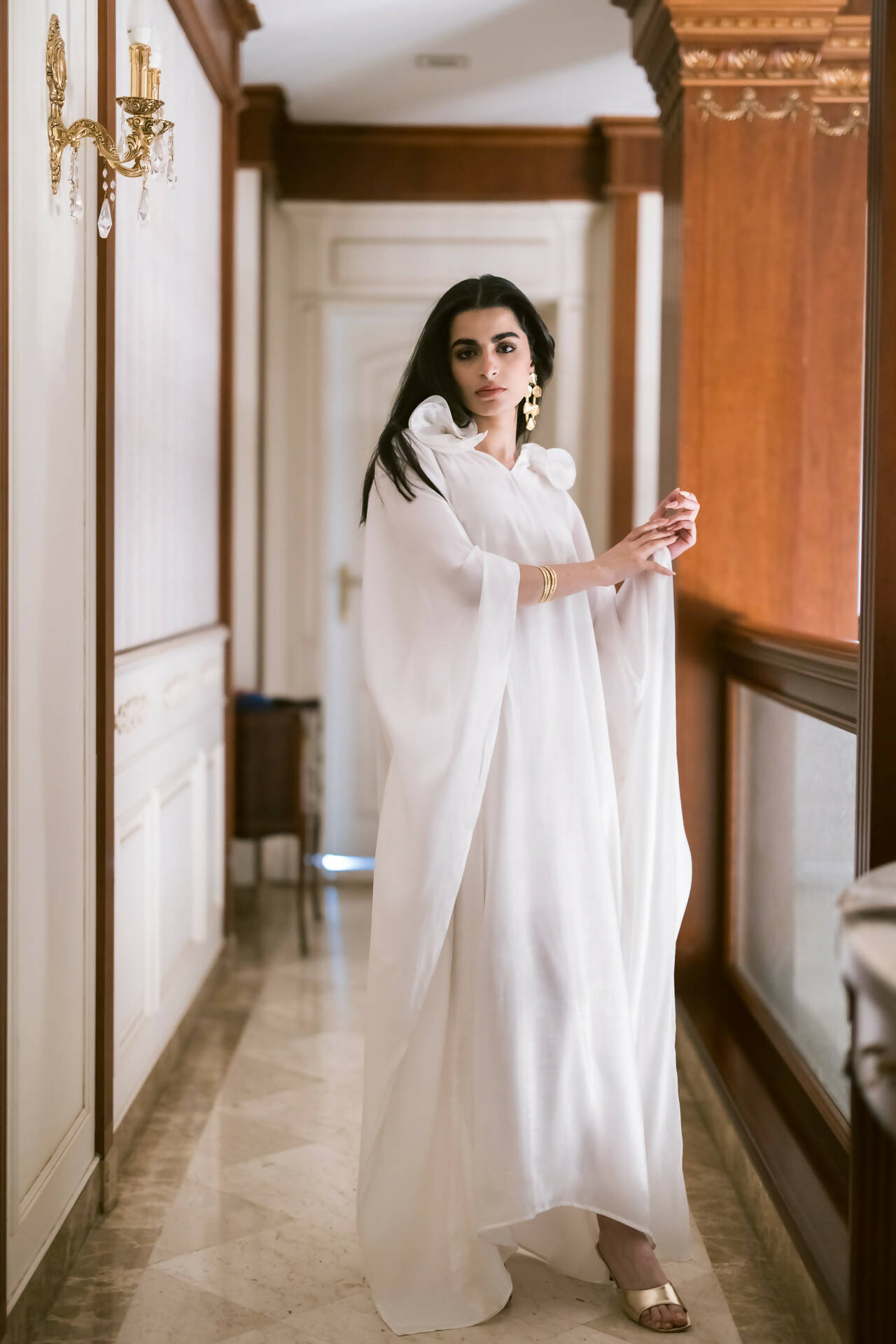 Shimmer Kaftan With Ruffle Neck