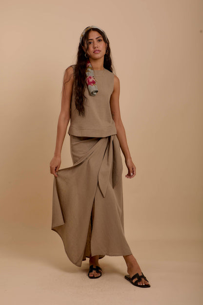 Café Linen Sleeveless Top