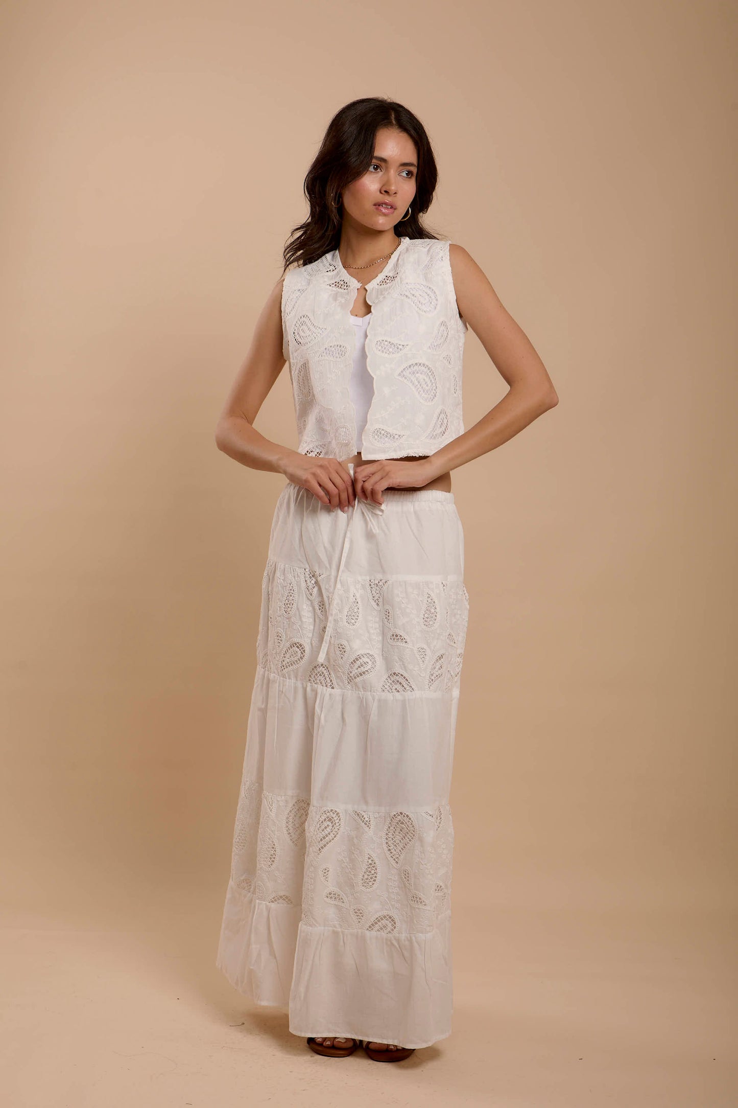 Hippie White Embro Vest