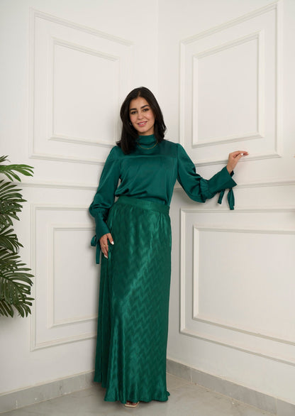 Escape the ordinary blouse in Emerald