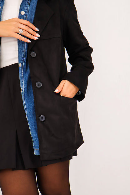 Rustline Blazer in Black