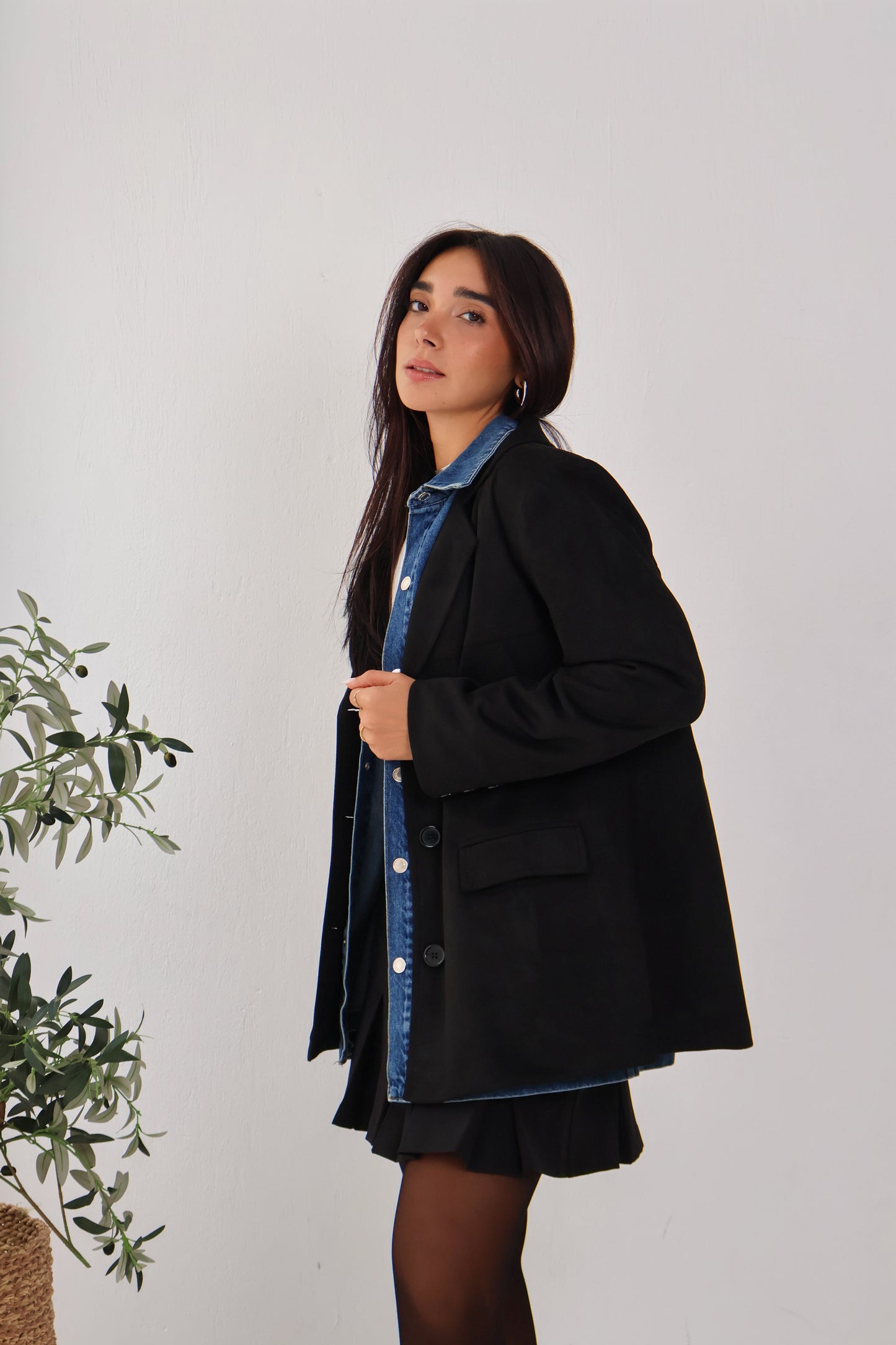 Rustline Blazer in Black