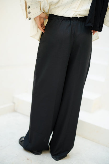 Darted Pants - Black