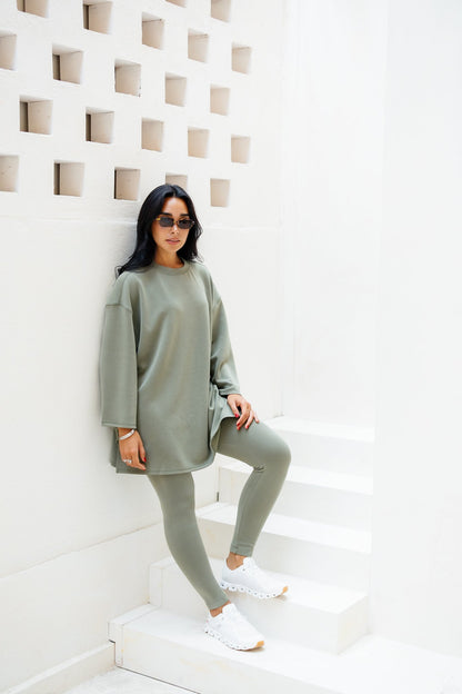 Ease Out Leggings - Olive