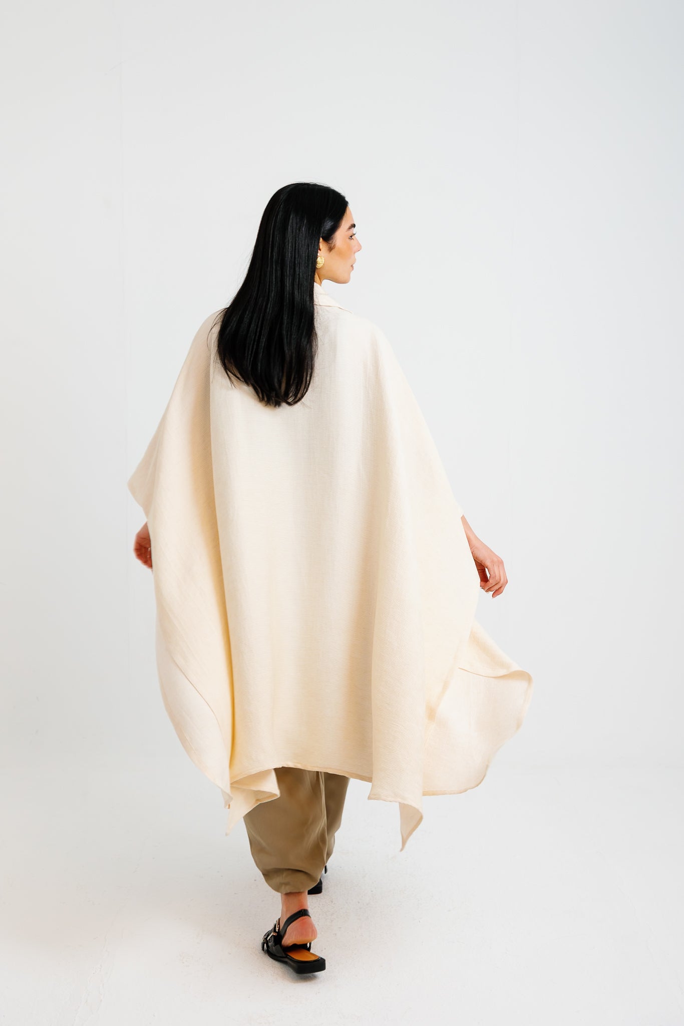 Shimmery Ribbed Kimono - Creme