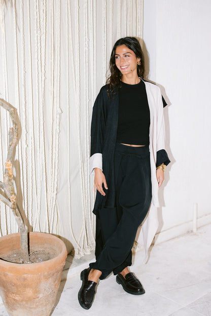 Dual Flowy Kimono - Black/Offwhite