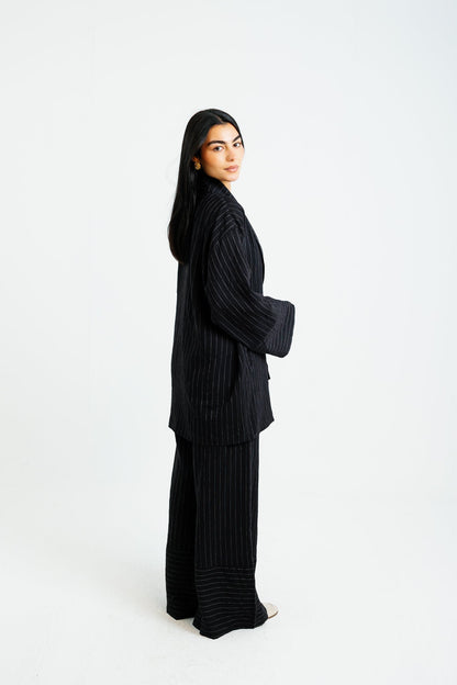 The Pinstripe Wrapped Set - Black