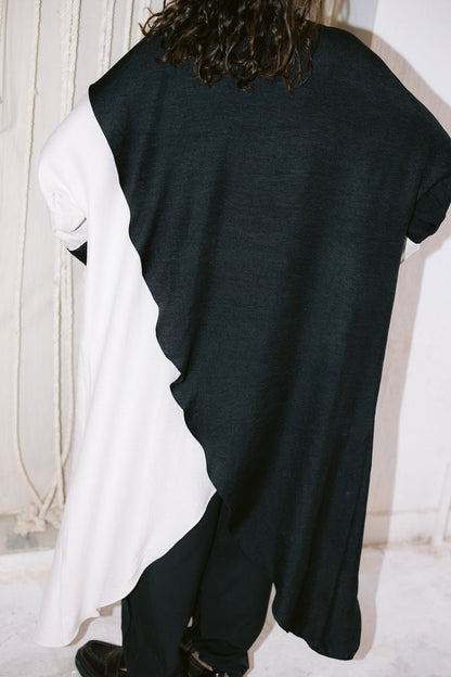 Dual Flowy Kimono - Black/Offwhite
