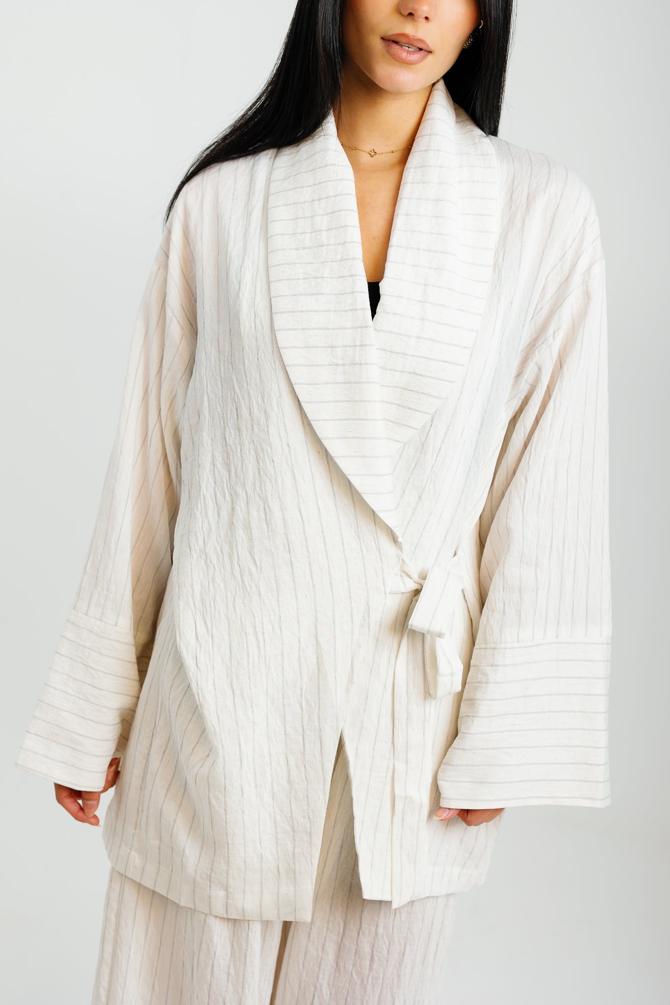 The Pinstripe Wrapped Set - White