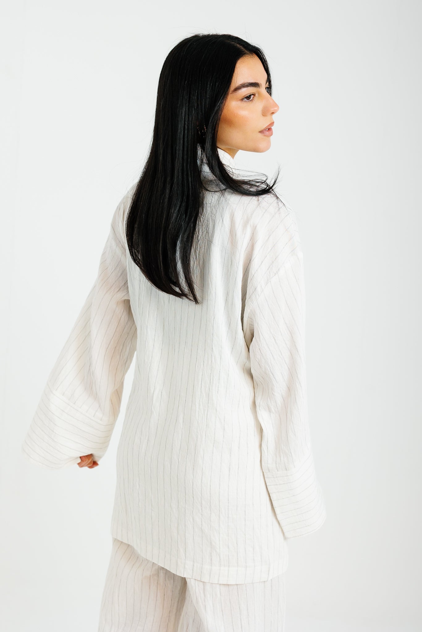 The Pinstripe Wrapped Set - White