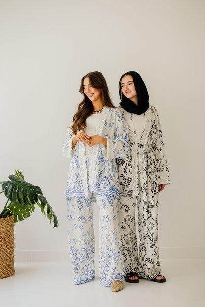 Garden Grace Set in Blue