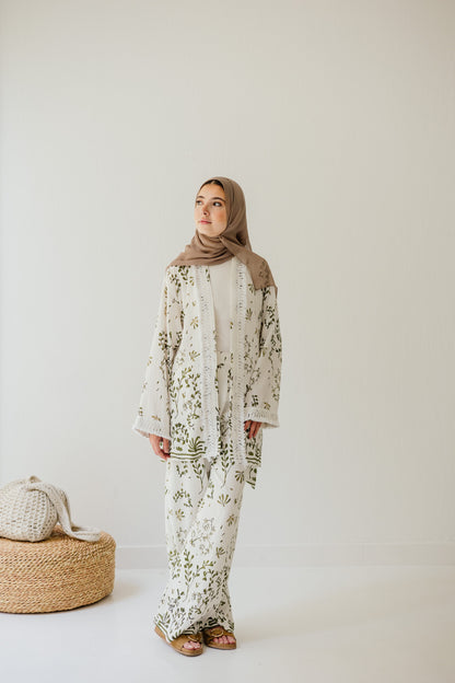 Garden Grace Set in Olive