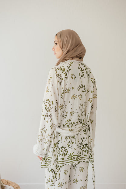 Garden Grace Set in Olive