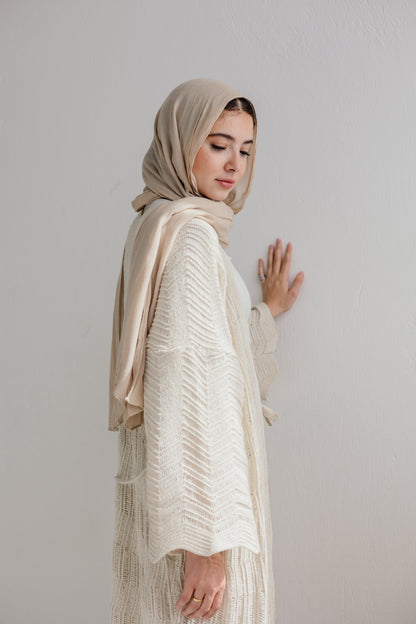 KnotWave Cardigan in Oat