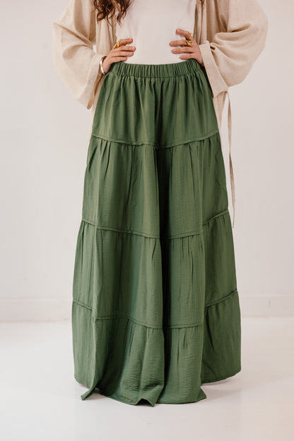 Alma Skirt in Forest green