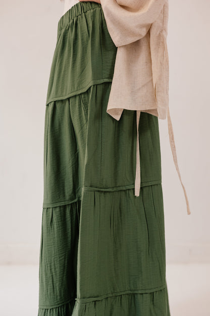 Alma Skirt in Forest green