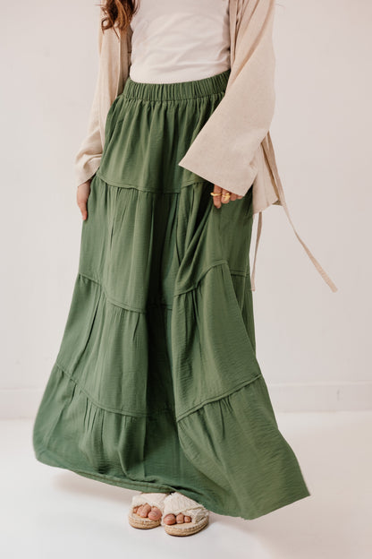 Alma Skirt in Forest green