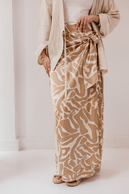 Fiora Silk Skirt in Champagne