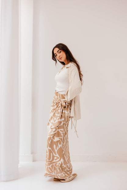 Fiora Silk Skirt in Champagne