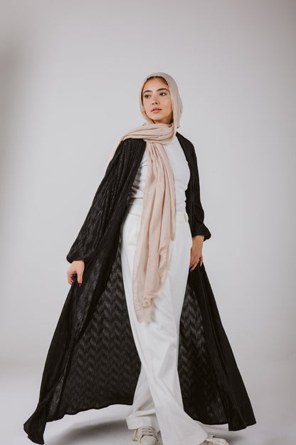 Noor Kaftan in Black